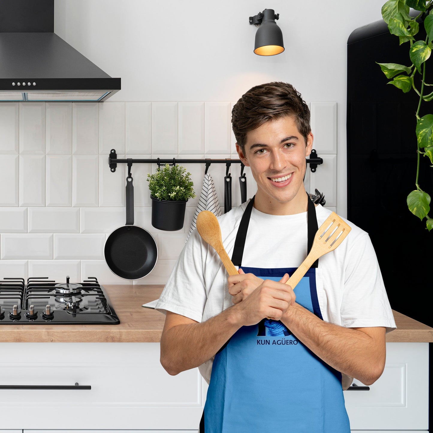 Manchester Blue Aguero 10 - Water-Resistant Adults Apron