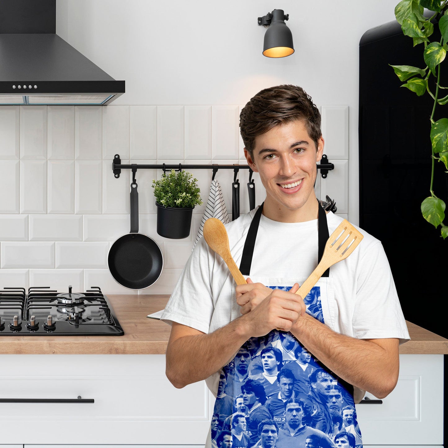 Merseyside Blues Montage - Water-Resistant Adults Apron