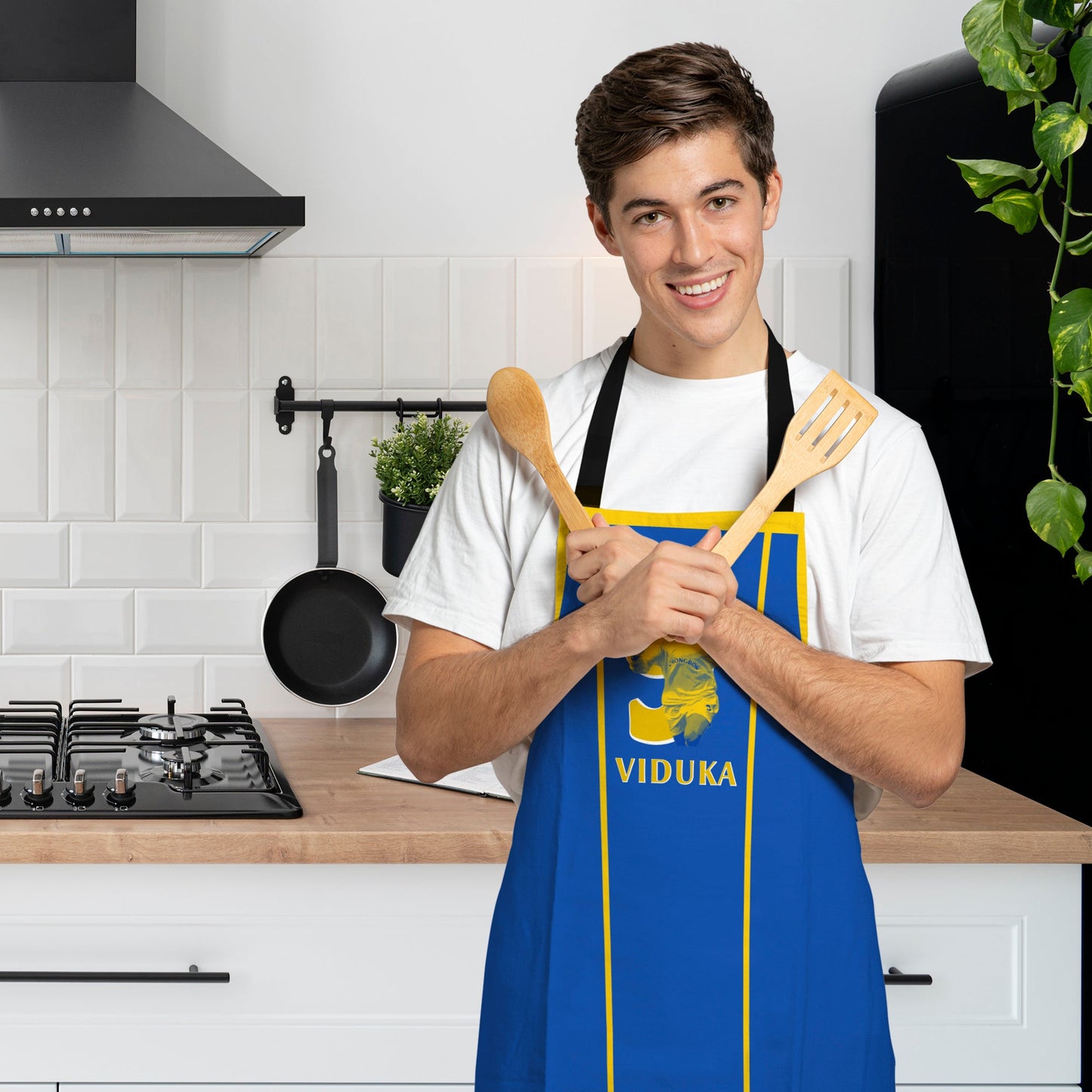 Leeds Viduka 9 - Water-Resistant Adults Apron
